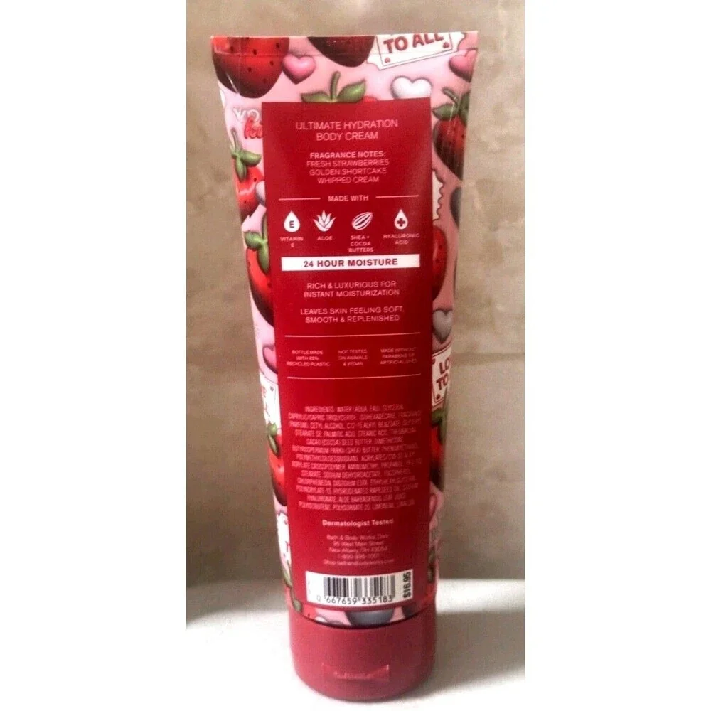 Bath & Body Works Strawberry Pound Cake Body Cream 8 oz NEW